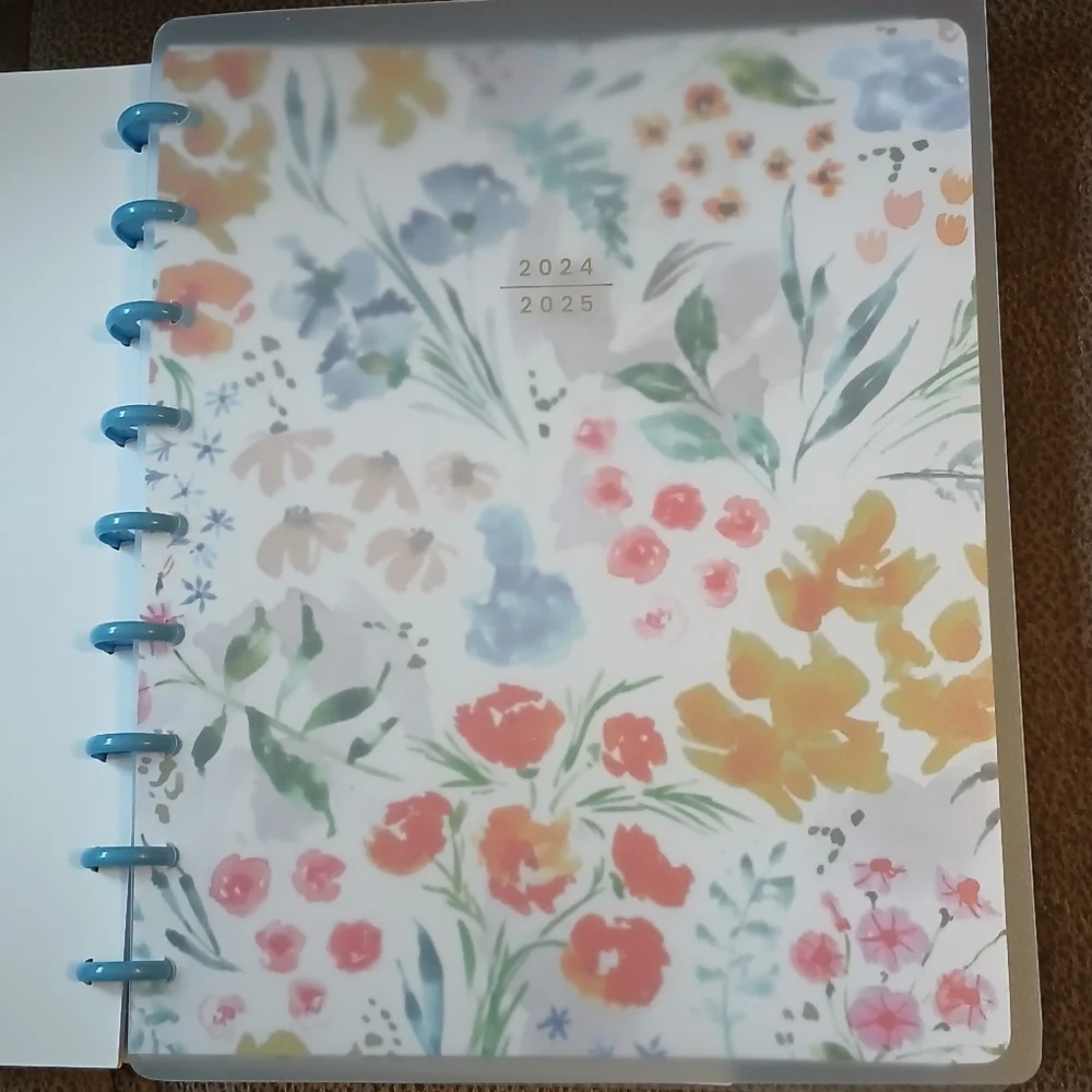 The Happy Planner classic sized 12 month planner Fresh Kitchen Flowers